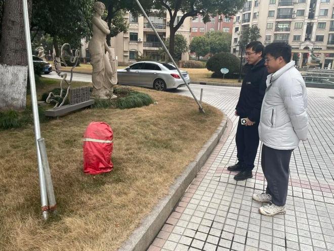 岁寒情深护平安 长宁房产交易中心（物业中心）开展住宅小区安全运行专项检查